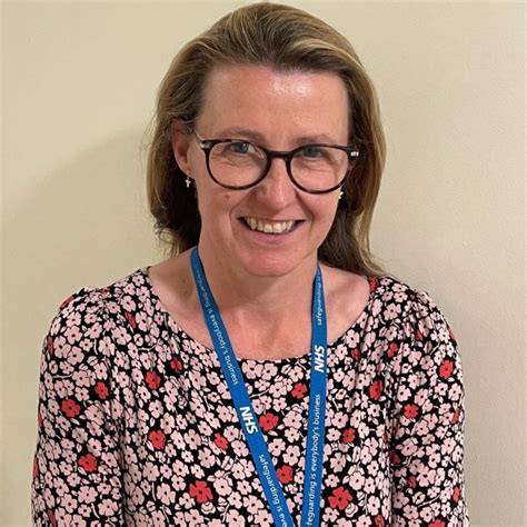 Dr Alison Davidson
