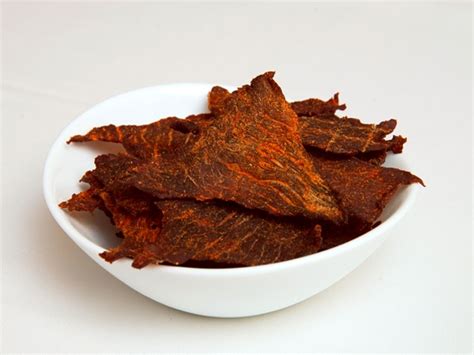 Джерки из индейки | Еда в поход, что взять в поход из еды, Председатель ...