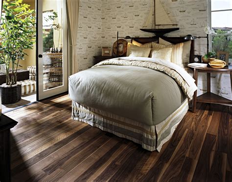 black wood flooring bedroom - In Broad Blawker Photo Exhibition