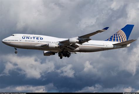 N197ua United Airlines Boeing 747 422 Photo By Sierra Aviation