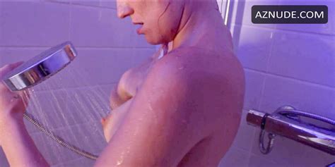 ELENA WOLFF Nude AZNude