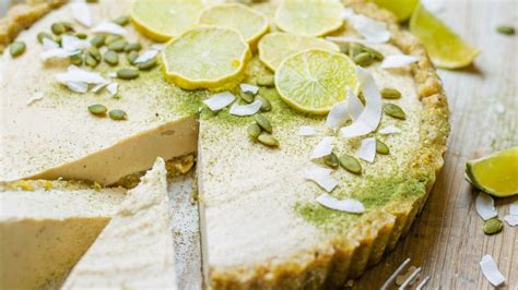 Vegan And Gluten Free Key Lime Pie With Nutty Crust