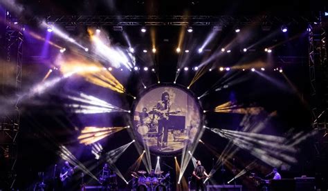 Pink Floyd Legend A Napoli Al Teatro Augusteo Il Tributo Ad Atom Heart