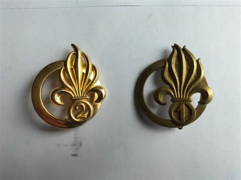 LÉGION ÉTRANGÈRE 2 insignes de béret Drago Paris et Boussemart EUR 10