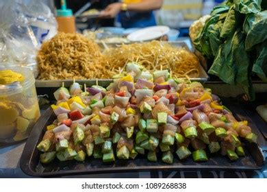 Street Food Khao San Road Stock Photo 1089268838 | Shutterstock