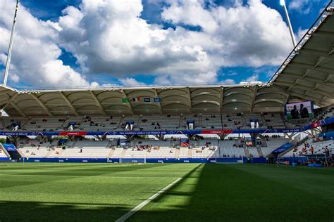 Lyon Rc Lens Meilleure Affluence De La E Journ E De Ligue