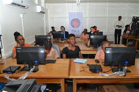 Enterprise Primary Receives Computers Stabroek News