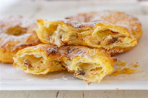 CIAMBELLE DI SFOGLIA ALLA RICOTTA CAFFè e cioccolato