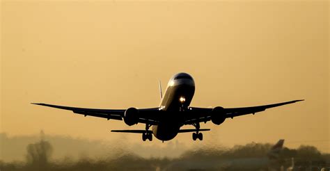 Heathrow expects passenger numbers to hit record levels in 2024