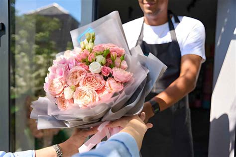 Bring Your Blooms Back to Life: The Ultimate Guide to Reviving Wilted Flowers - Hunter Games Magazine