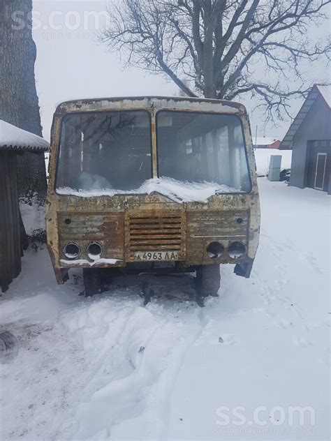 Ss Vieglie Auto Retro Automa Nas Cena P Rdodu Raf M