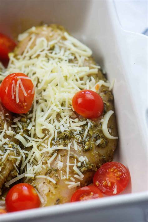 Cheesy Pesto Chicken Bake Recipe That Low Carb Life