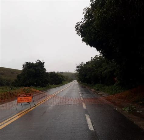 Rompimento De Barragem Em Baunilha Atrapalha Obra E Br Fica Sem