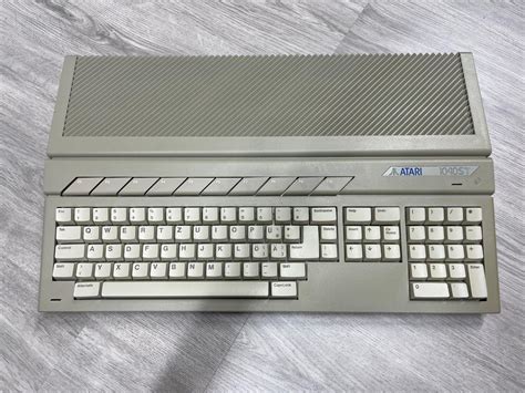 Atari 1040 Stf Retro Computer Kaufen Auf Ricardo