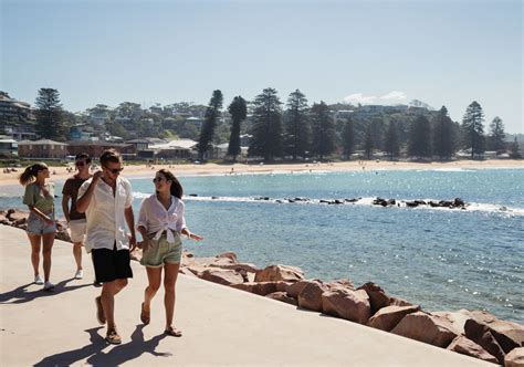 Gosford Area NSW –- Accommodation, Food & Things to Do