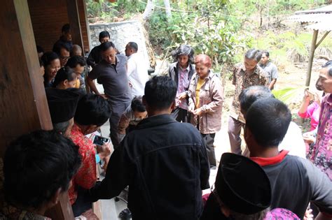 Pelatihan Pengolahan Kopi Untuk Kelompok Tani Pelem Dukuh Keuskupan