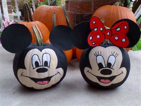 50 Easy Scary Pumpkin Painting Ideas No Carve Pumpkin Decor