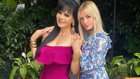 Maribel Guardia Hace Llorar A Imelda Garza Tras Pol Mica Pelea Con Su