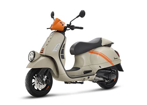 Motorrad Vergleich Vespa Gts Super Vs Vespa Gtv