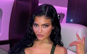 Kylie Jenner Antes Y Despu S De Sus Cirug As Est Ticas Fotos Chic