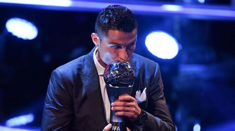 Cristiano Ronaldo Wins Fifa Best Mens Player Award Eurosport