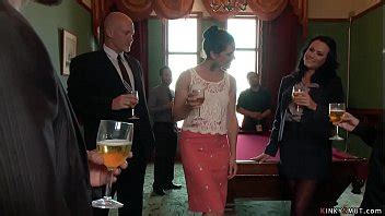 Empleada Tetona Chupa Una Gran Polla Al Jefe XVIDEOS