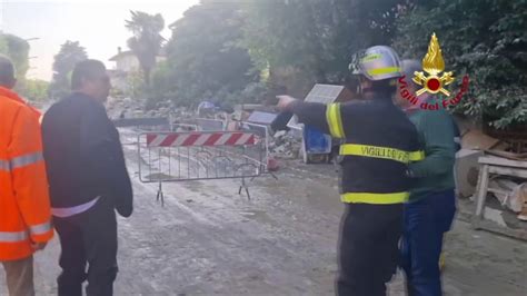 Alluvione In Emilia Romagna 4963 Interventi Dei Vigili Del Fuoco