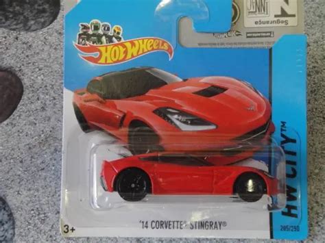 HOT WHEELS 2013 205 250 2014 Corvette Stingray Rouge Hw Showroom