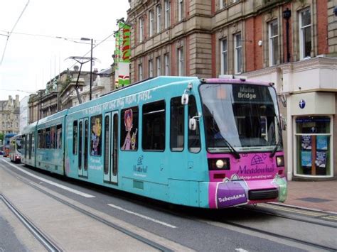 Picture Of Sheffield Supertram Tram At Church Street Thetrams Co Uk