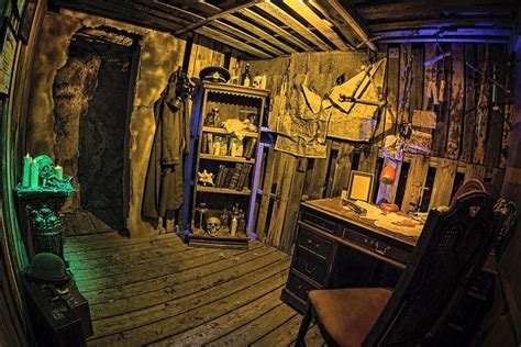 Halloween Haunt Room Inspiration Haunted House Props