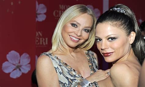 Naike Rivelli Polemica Per La Foto Hot Di Ornella Muti Su Instagram
