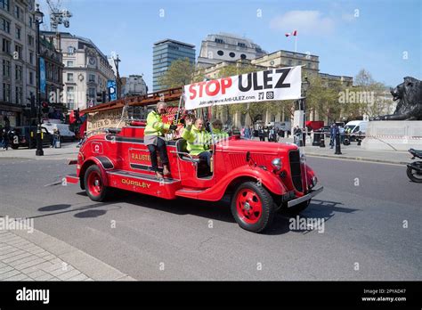 London Uk May Protesters Pictured At An Anti Ulez Protest