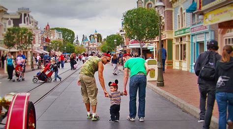 Top 10 Tips For Visiting Disneyland With Kids The Kid Bucket List