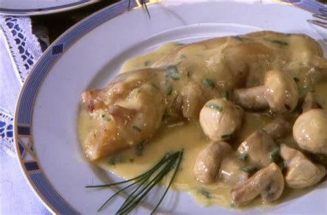 Pieds De Veau Sauce Poulette