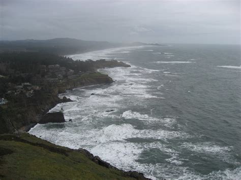 Oregon Coast On A Rainy Day Oregon Coast Near Depoe Bay Flickr