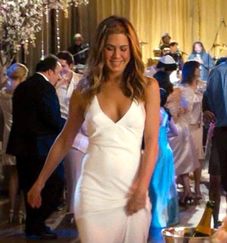 Jennifer aniston s on screen wedding dress moments photos – Artofit