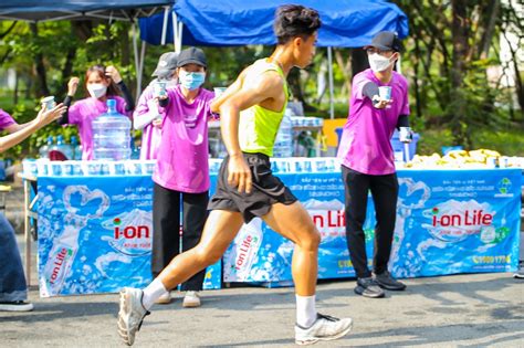 Volunteer Salonpas Hcmc Marathon