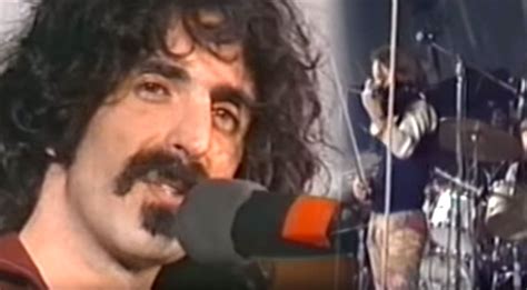 A Blast From The Past Frank Zappa Performs ‘cosmik Debris’ Live 1974