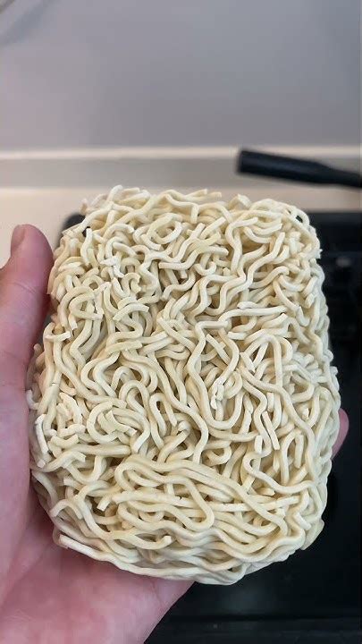 Japanese Frozen Ramen Noodles Vending Machine Youtube