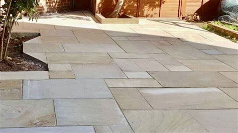 How To Lay Indian Sandstone An Expert Guide Pave Direct