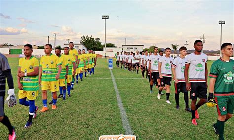 S O Jo O Da Varjota E Santa Cruz Do Piau Disputam T Tulo E Avan Am