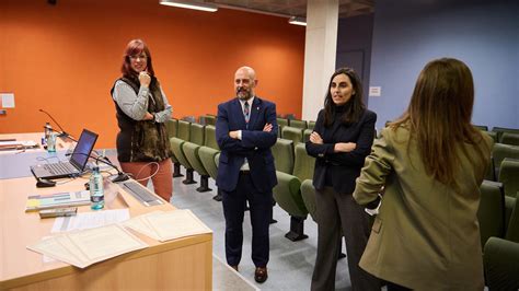 El Colegio De Economistas De Navarra Reconoce A Los Alumnos M S