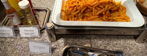 Review: United Lounge – Narita International Airport (NRT) - Terminal 1 ...