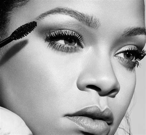 Beauty News Fenty Beauty By Rihanna Launches Full Frontal Volume Lift And Curl Mascara