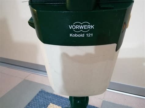 VORWERK USISAVAČ VK 121 KOBOLD BEZ ROT ČETKE