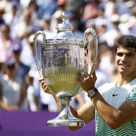 Carlos Alcaraz Vainqueur Au Queen S Je Vais Arriver Wimbledon