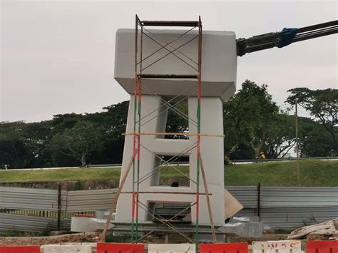 JKR S’wak: Satok suspension bridge’s anchor block tilting due to static ...