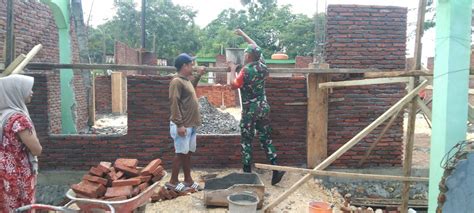 Bangun Gotong Royong Babinsa Koramil Mare Rem Tp Bantu