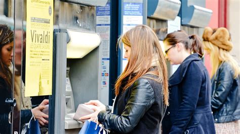 Litiges bancaires quand saisir le médiateur des banques Investir