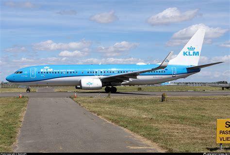 PH BGC KLM Royal Dutch Airlines Boeing 737 8K2 WL Photo By WalAndPl